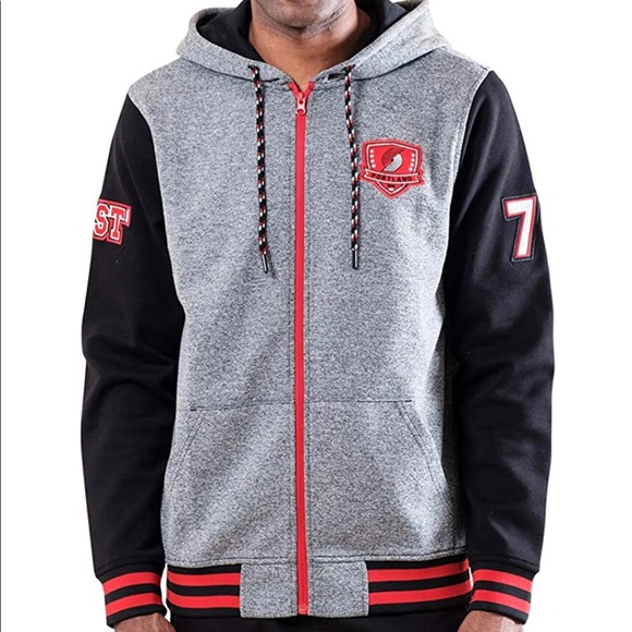 New with Tags Portland Trailblazers NBA men’s Medium varsity hoodie jacket - Picture 1 of 4
